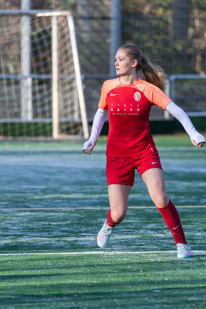 Bild 191 - wBJ VfL Pinneberg2 - Eimsbuttler TV 3 : Ergebnis: 5:0